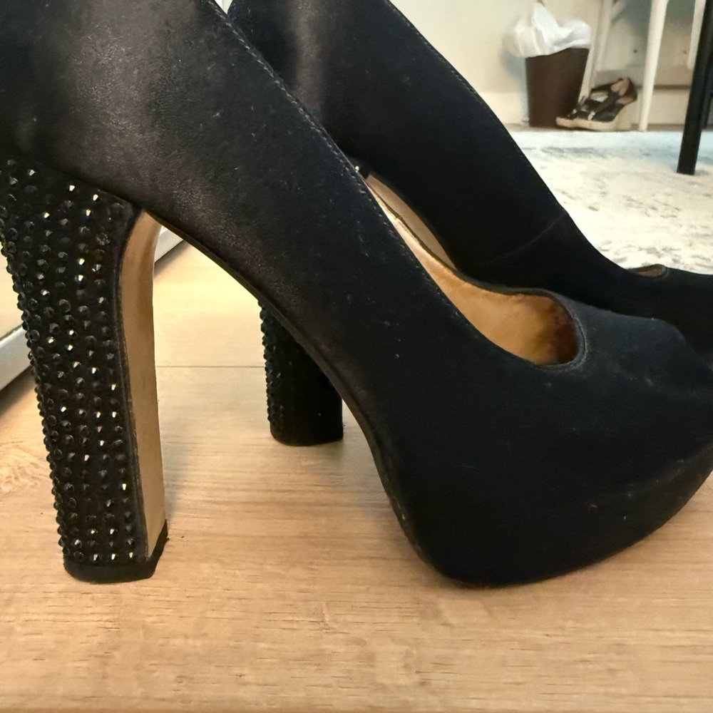 Michael by Michael Kors Elegant Black Platform satin Heels with Studded Detail